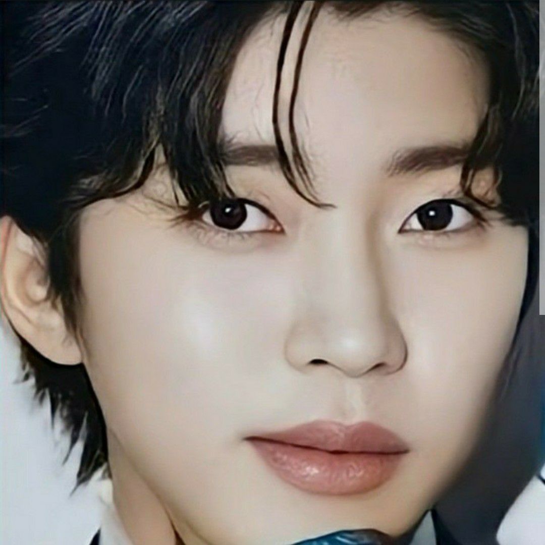 A moment captured by a fan of Lim Youngwoong