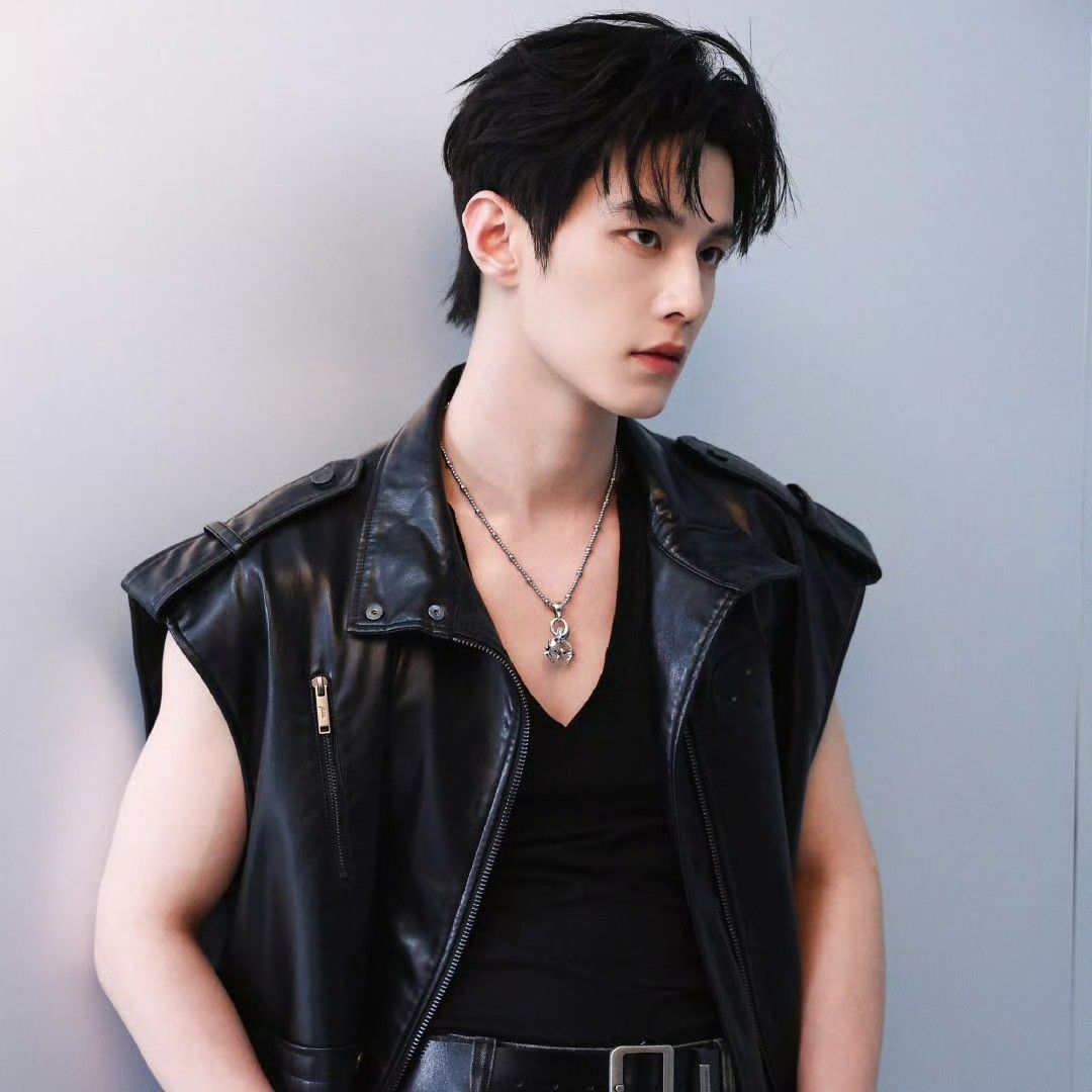 Behind-the-scenes cut of He Yu