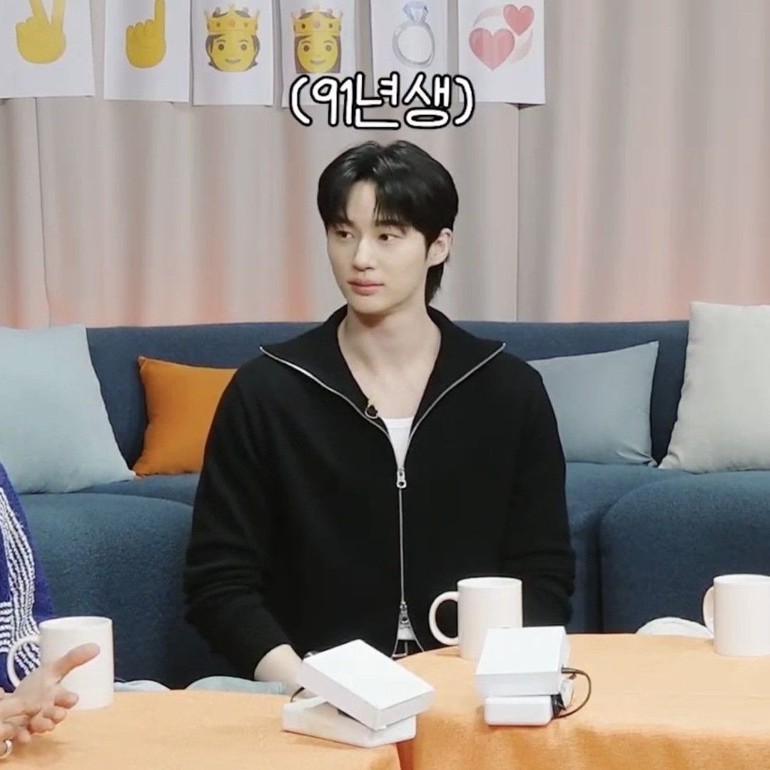 변우석의 비하인드 컷