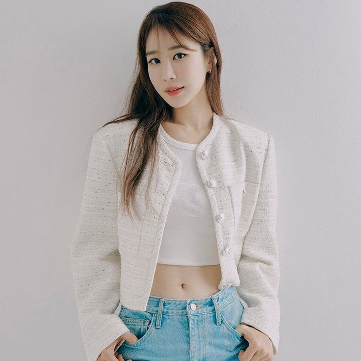 Latest photo of Yoo Inna