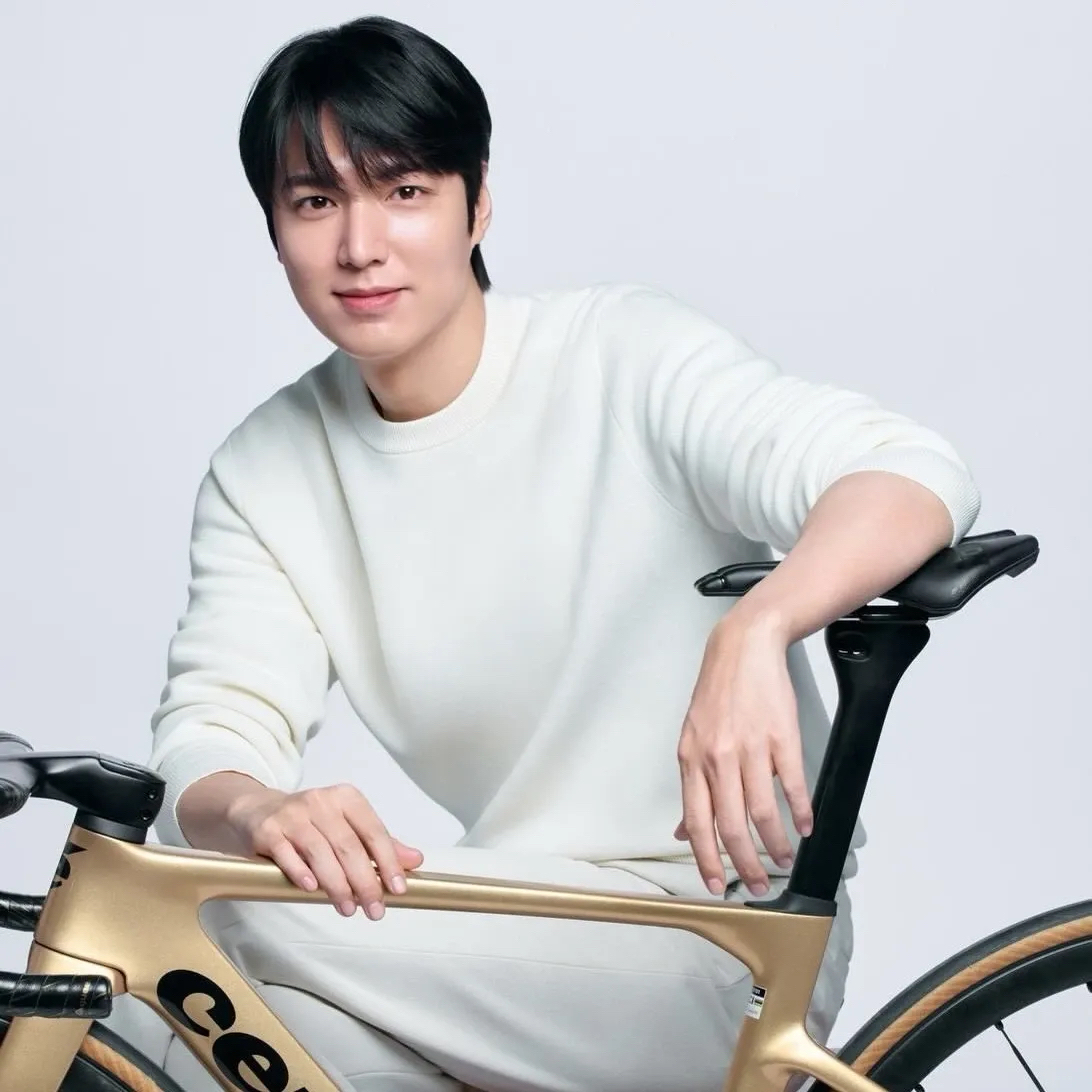 Latest photo of Lee Minho