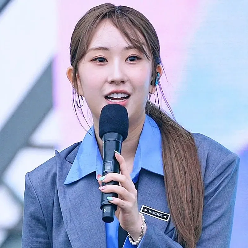 Foto terbaru dari Jeon Yujin