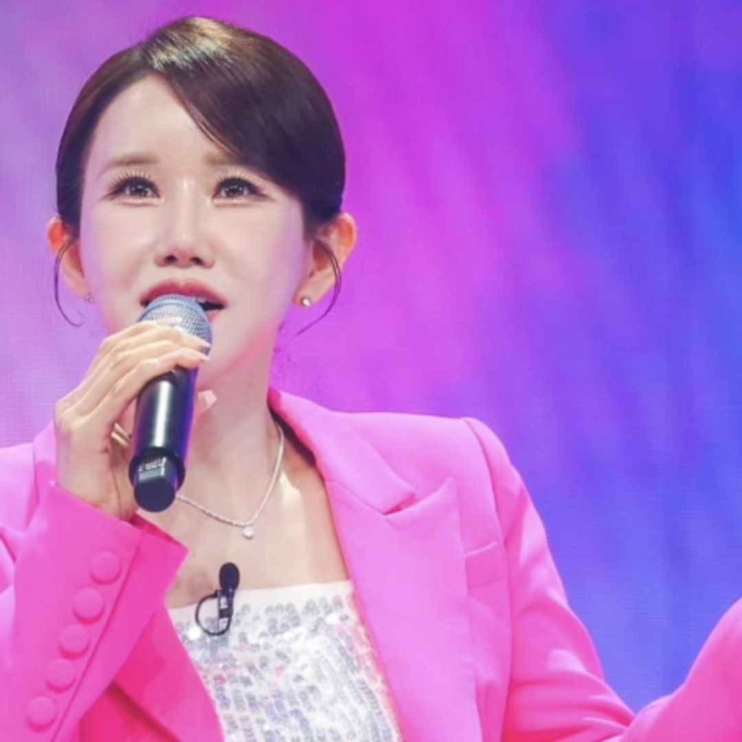 Recent activity shot of Kim Dana