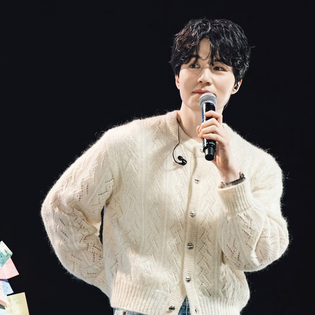 Behind-the-scenes cut of Lee Dongwook