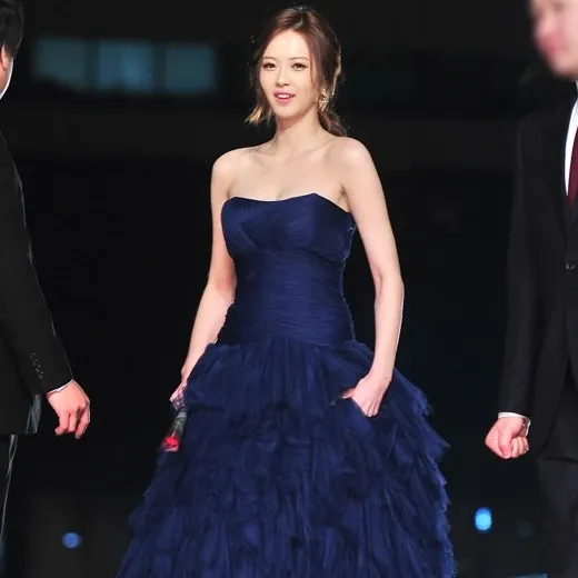 Behind-the-scenes cut of Go Ara