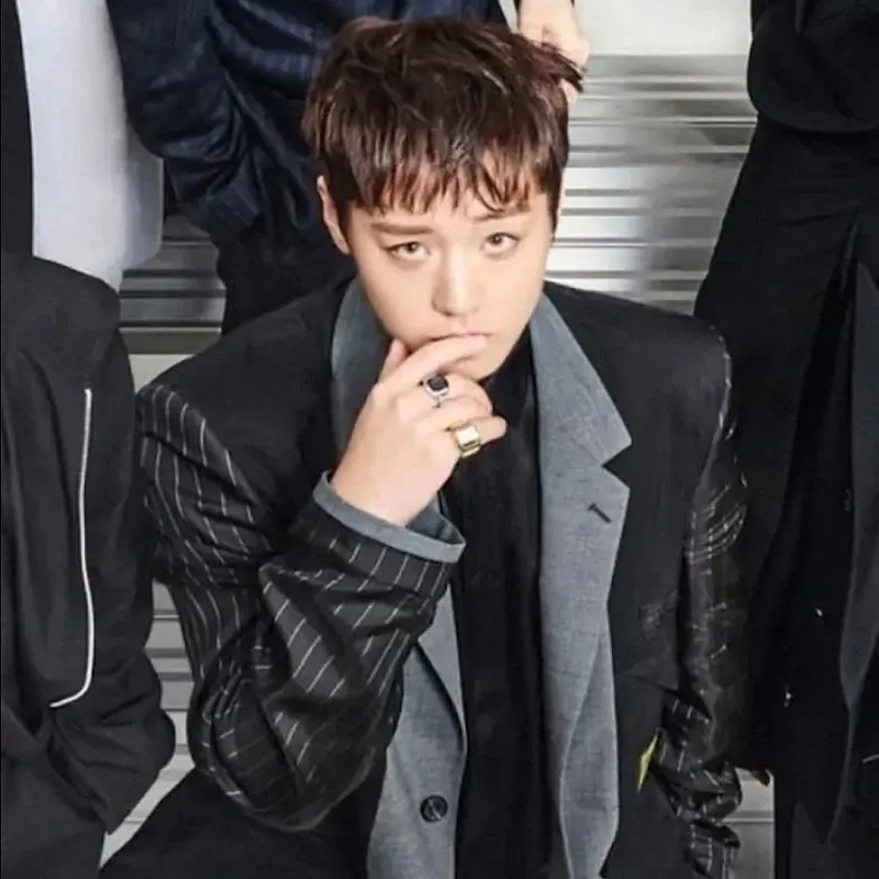 Recent activity shot of Park Jihoon
