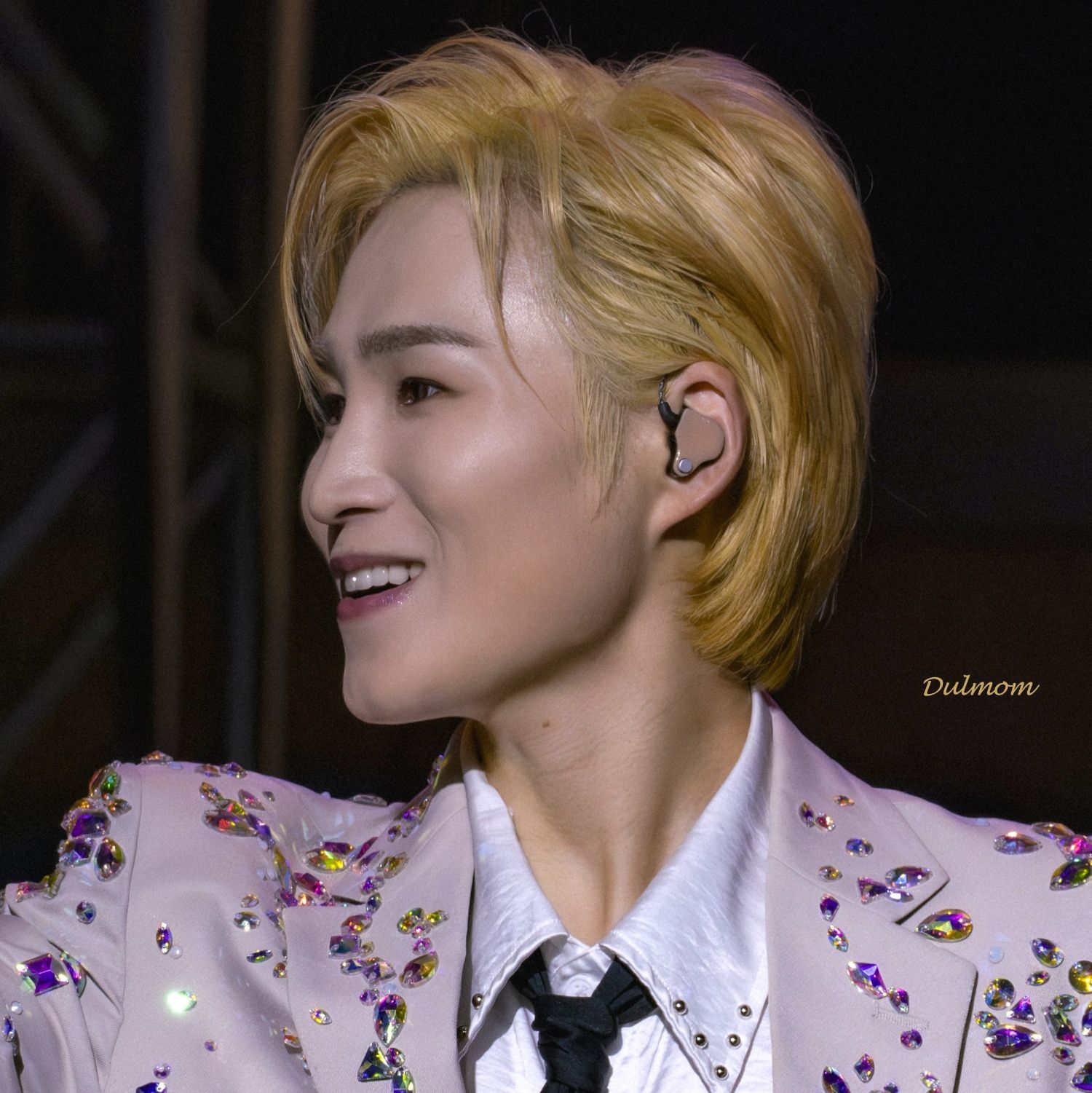 Cuplikan di balik layar dari Kim Heejae