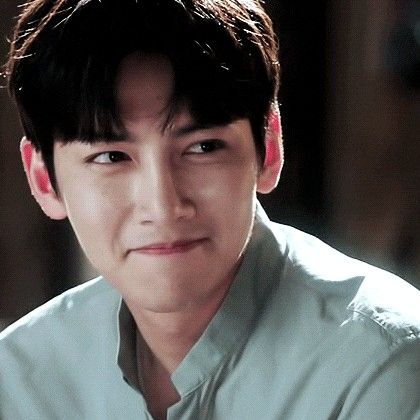 지창욱 최근 활동샷