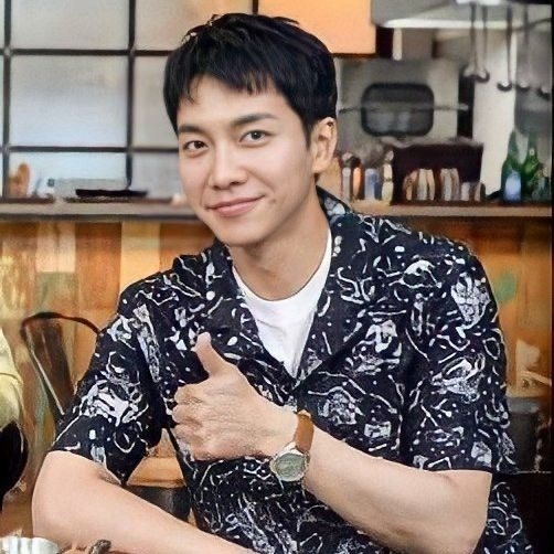 粉絲拍下的李昇基瞬間