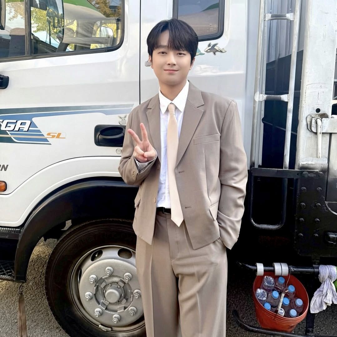 李燦元的最新照片