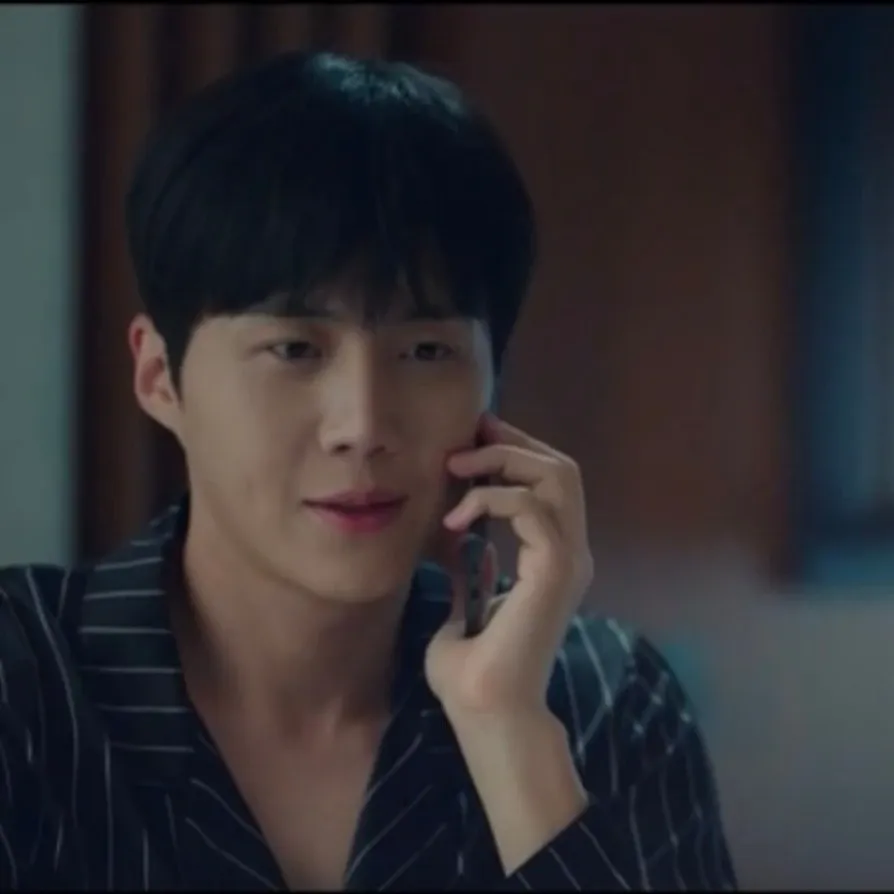 Foto kegiatan terbaru dari Kim Seonho