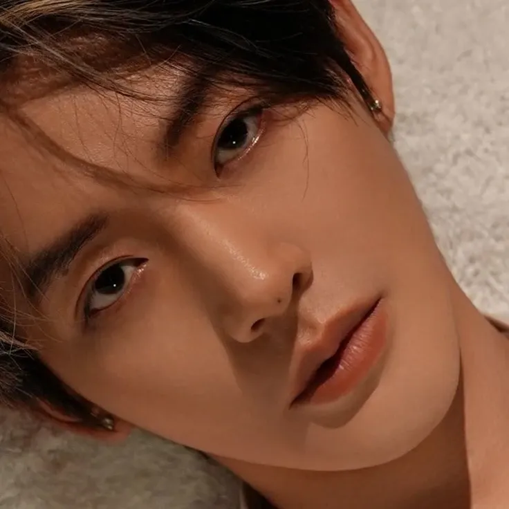 Behind-the-scenes cut of Deng Wei