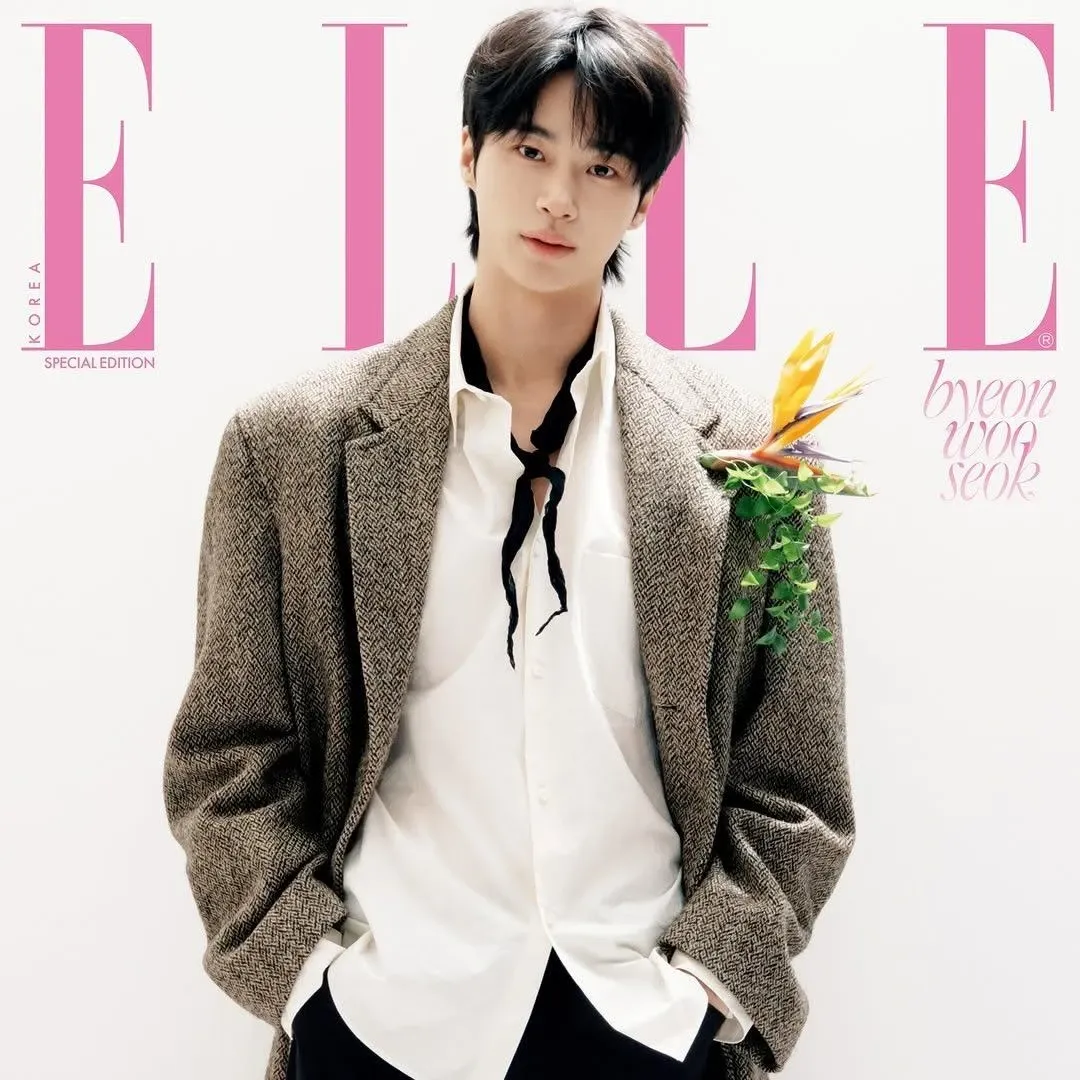 A moment captured by a fan of Byeon Wooseok