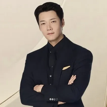 Latest photo of Choi Jinhyuk