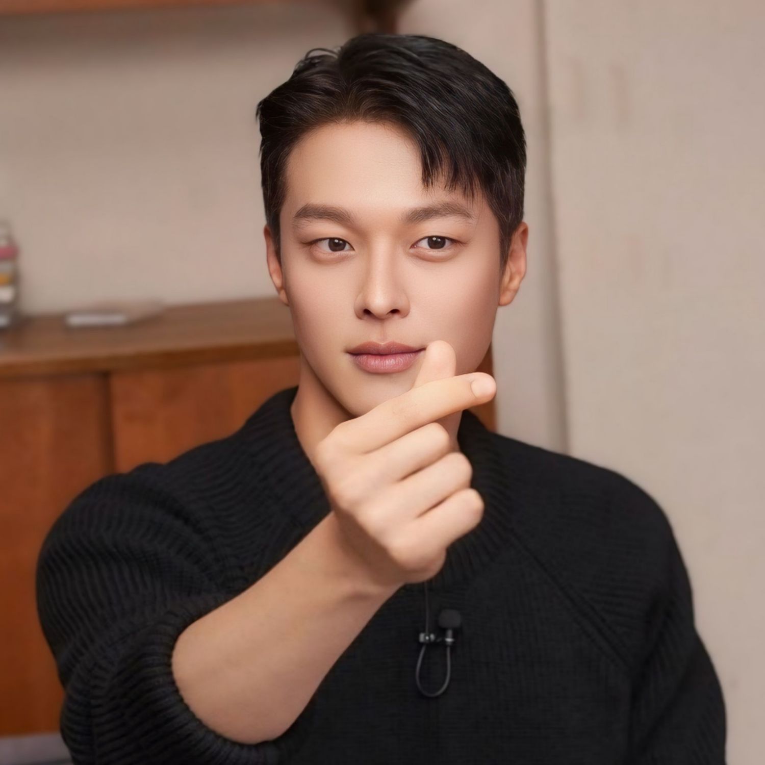 张基龙的最新照片