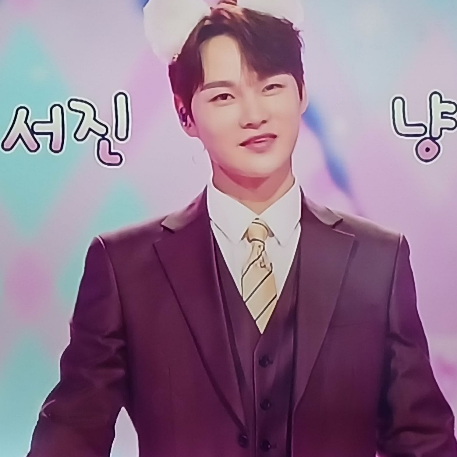 Foto kegiatan terbaru dari Park Seojin