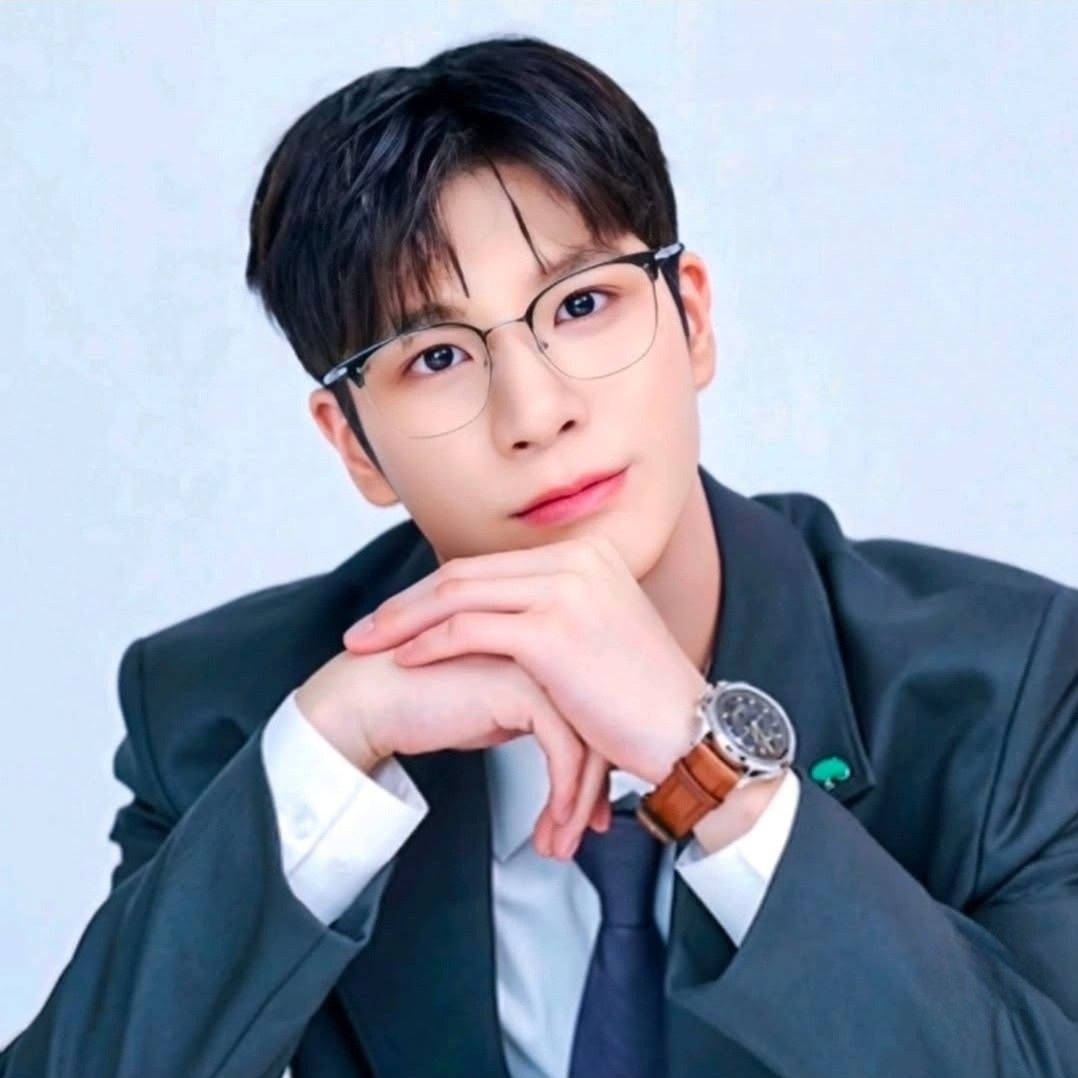 Behind-the-scenes cut of Jeong Dongwon