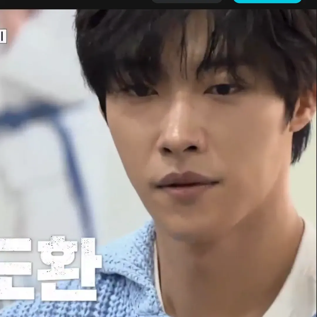 Behind-the-scenes cut of Woo Dohwan