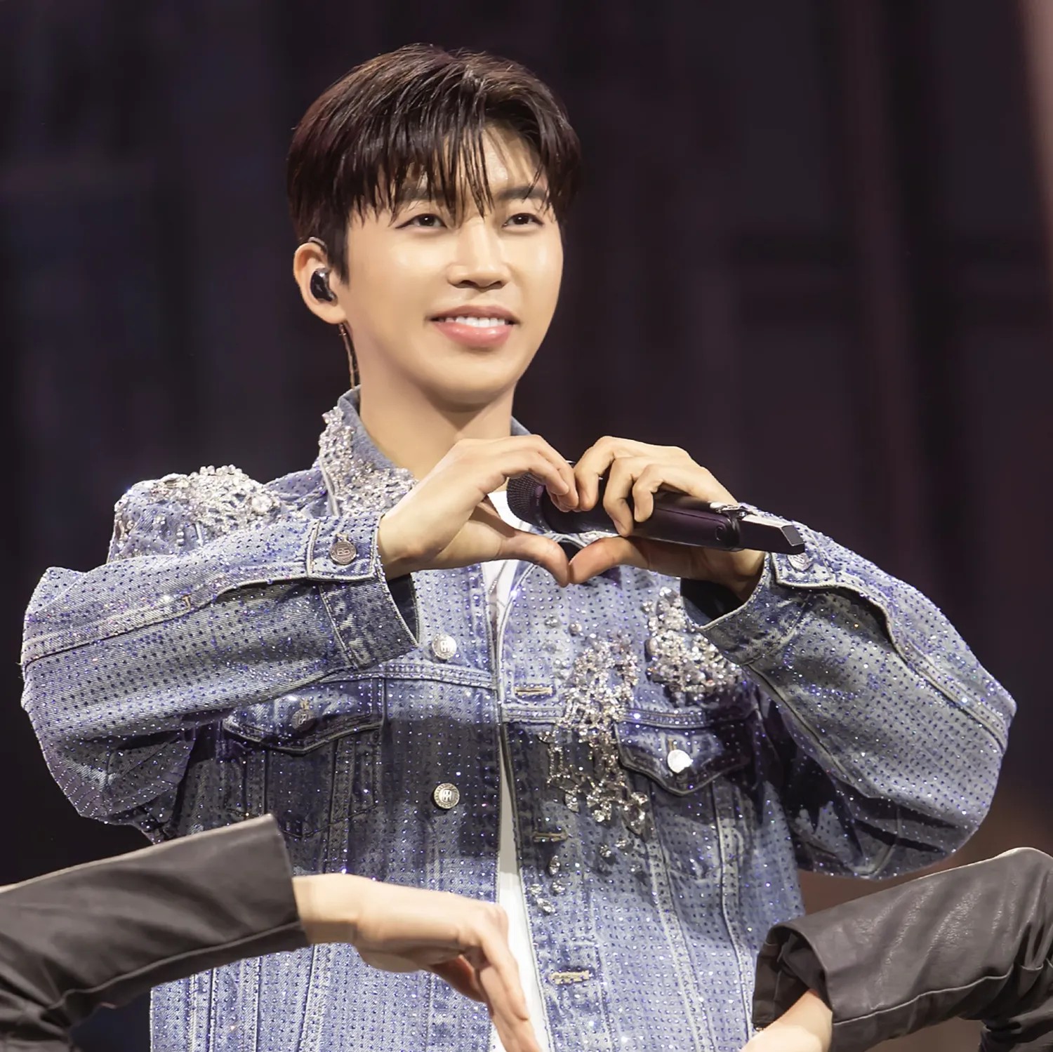 Foto kegiatan terbaru dari Lim Youngwoong