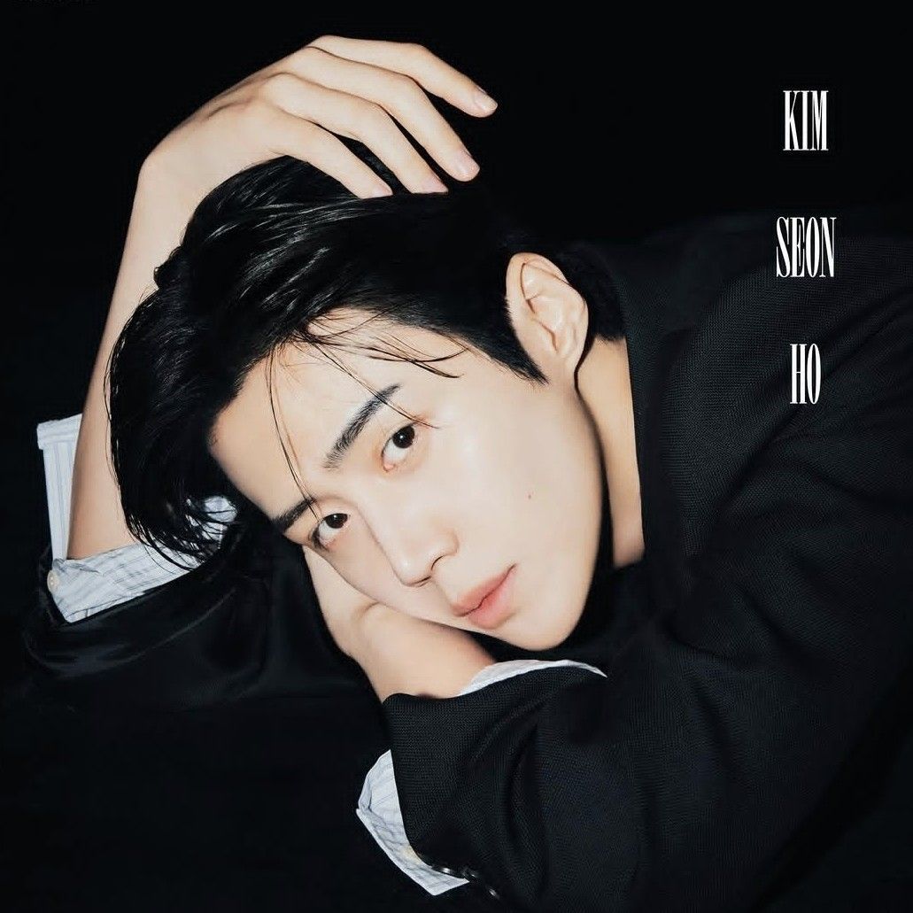 A moment captured by a fan of Kim Seonho