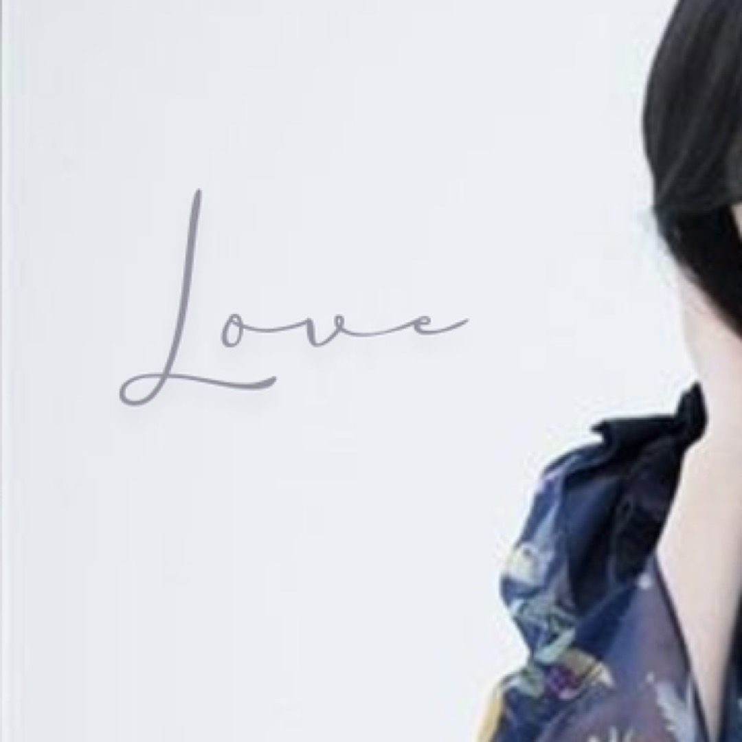 A moment captured by a fan of Jang Nara