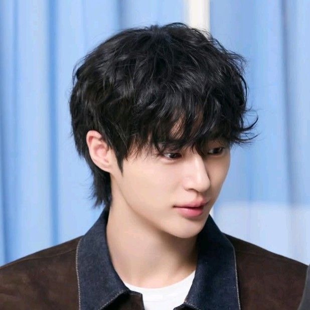 邊佑錫的近期活動照