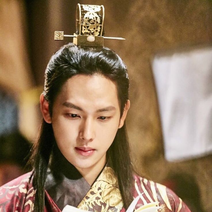 Latest photo of Yim Siwan