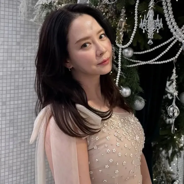 Momen yang diabadikan oleh penggemar Song Jihyo