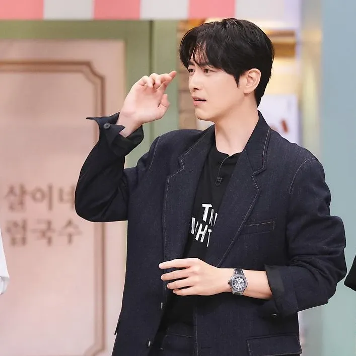 Latest photo of Lee Joonhyuk