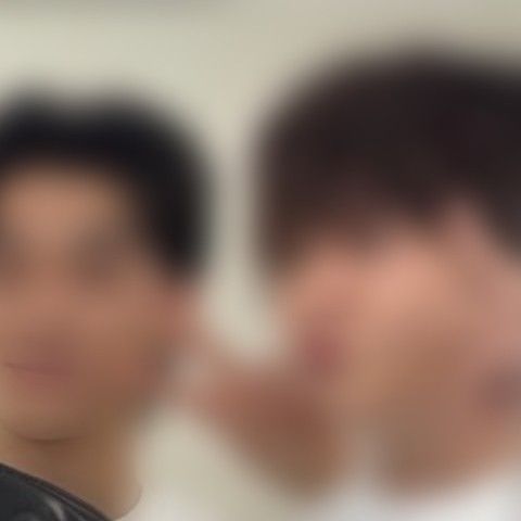 A moment captured by a fan of Park Seoham