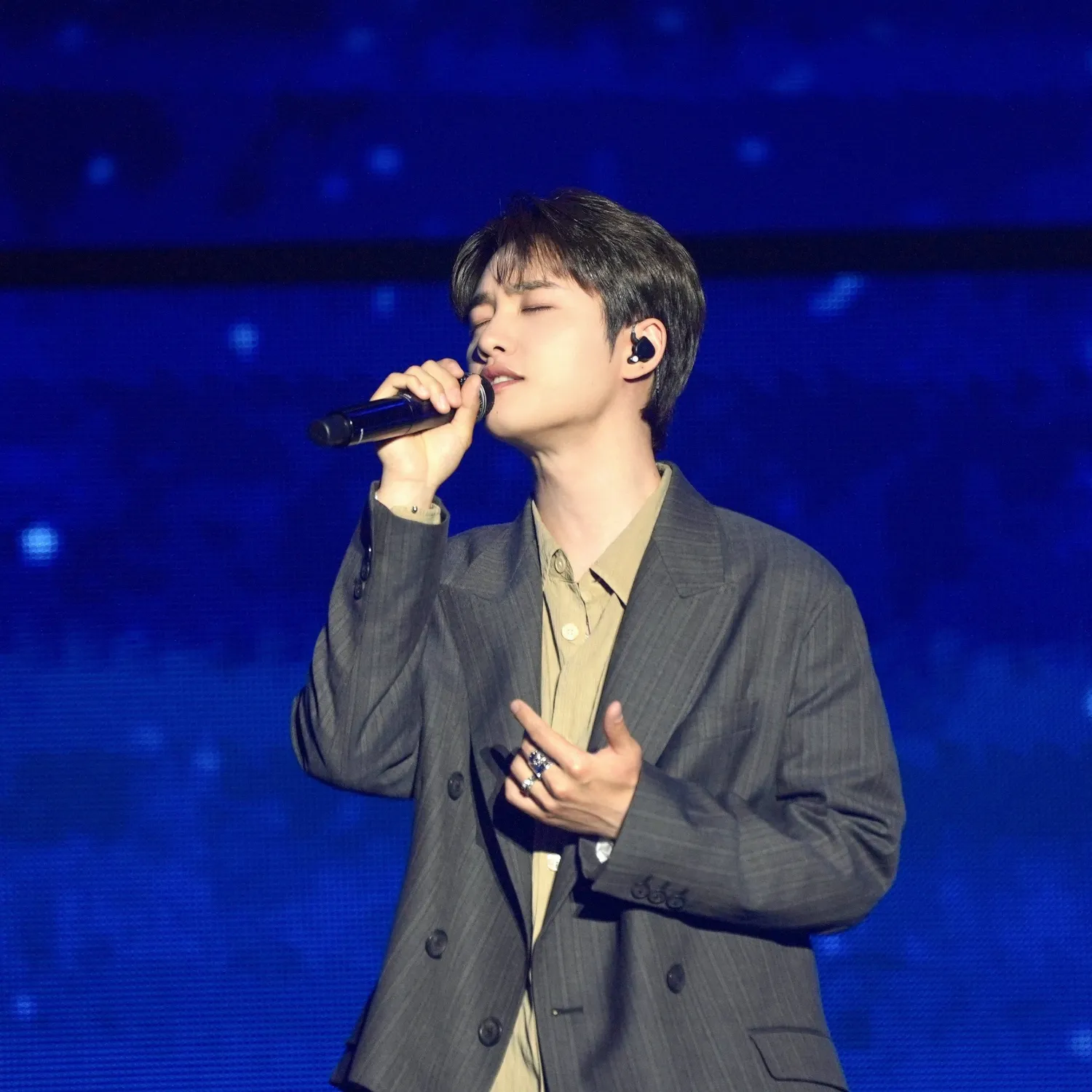 Cuplikan di balik layar dari Doh Kyungsoo (D.O.)