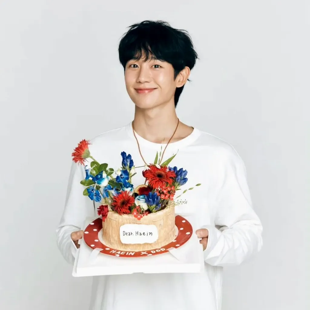 丁海寅的最新照片