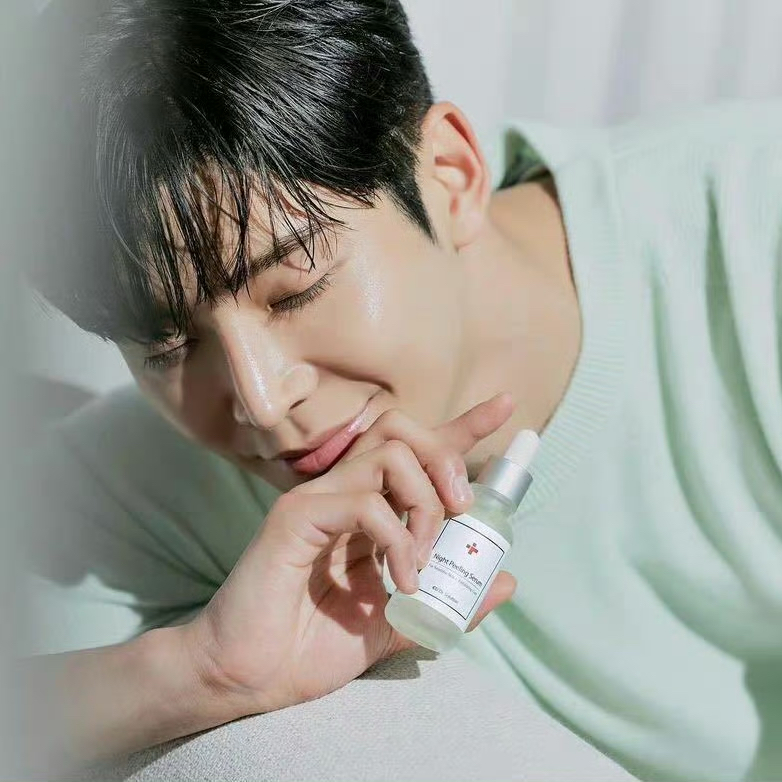 Foto kegiatan terbaru dari Rowoon