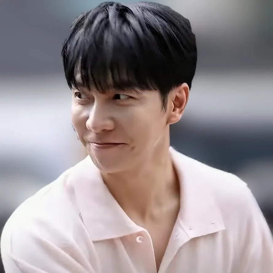 Momen yang diabadikan oleh penggemar Lee Seunggi