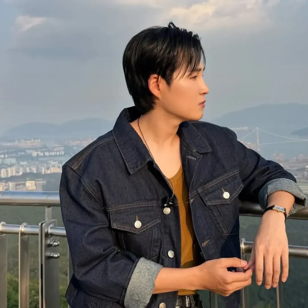 김희재 최근 활동샷