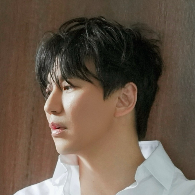 Behind-the-scenes cut of Kim Namgil
