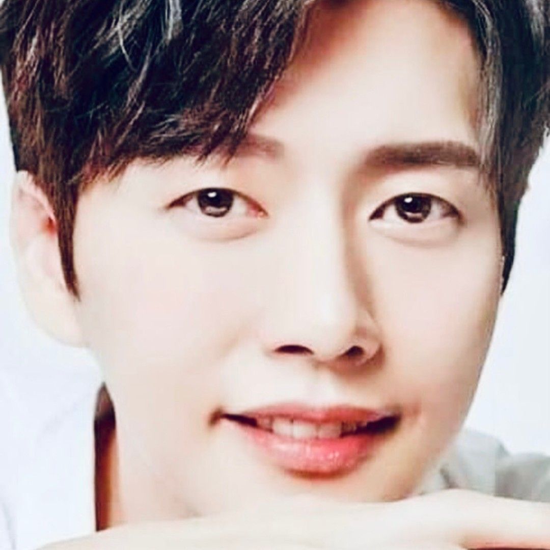 朴海鎮的最新照片