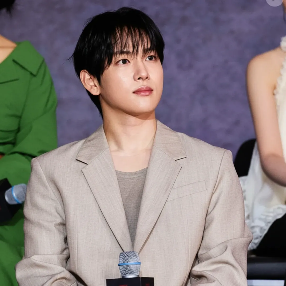 A moment captured by a fan of Yim Siwan
