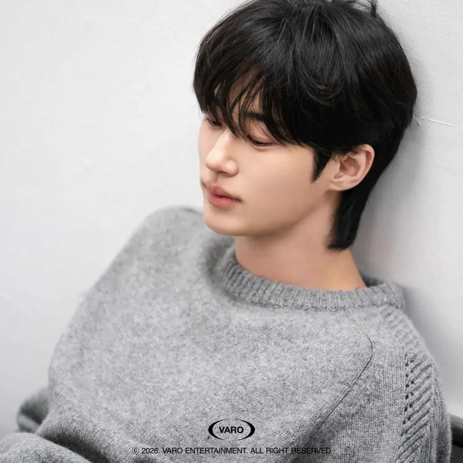 Behind-the-scenes cut of Byeon Wooseok