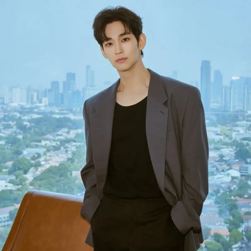 A moment captured by a fan of Kim Soohyun