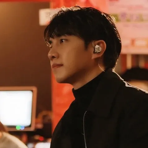 李昇基的最新照片