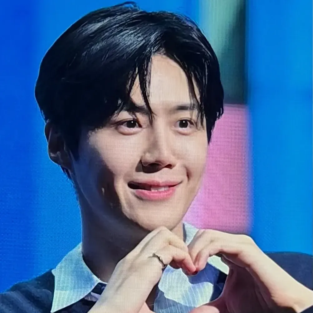 A moment captured by a fan of Kim Seonho