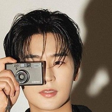 Latest photo of Park Seoham