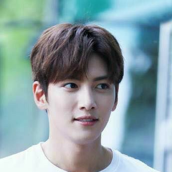 Behind-the-scenes cut of Ji Changwook