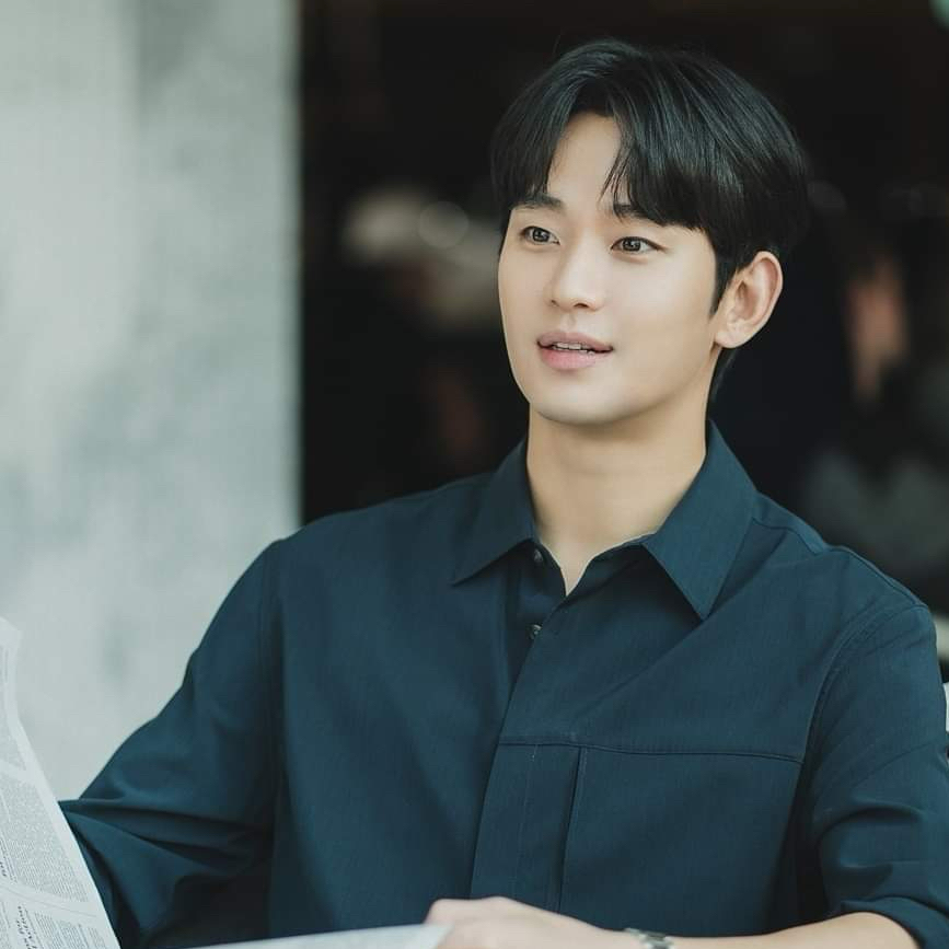 A moment captured by a fan of Kim Soohyun