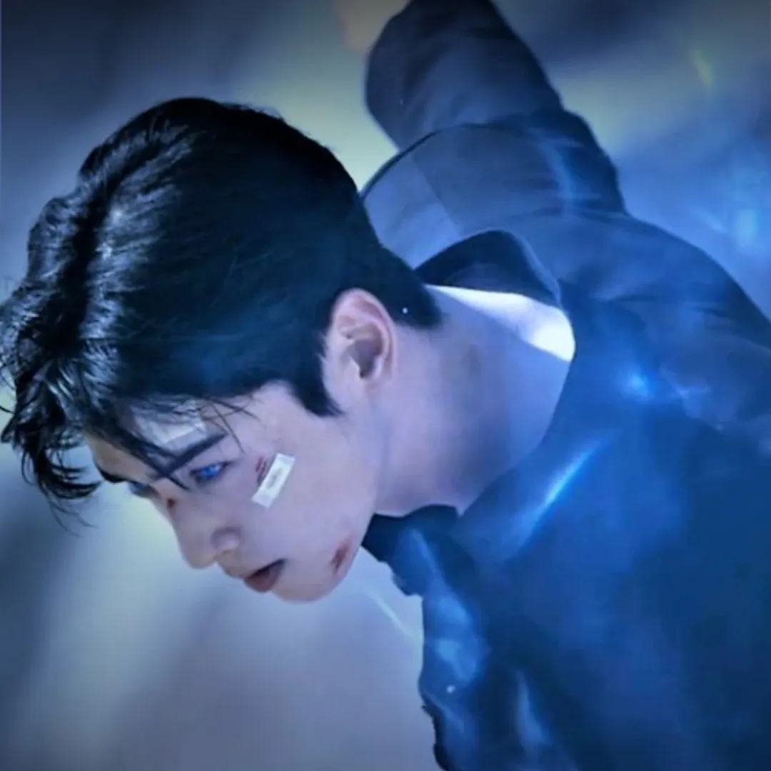 Recent activity shot of Cha Eunwoo