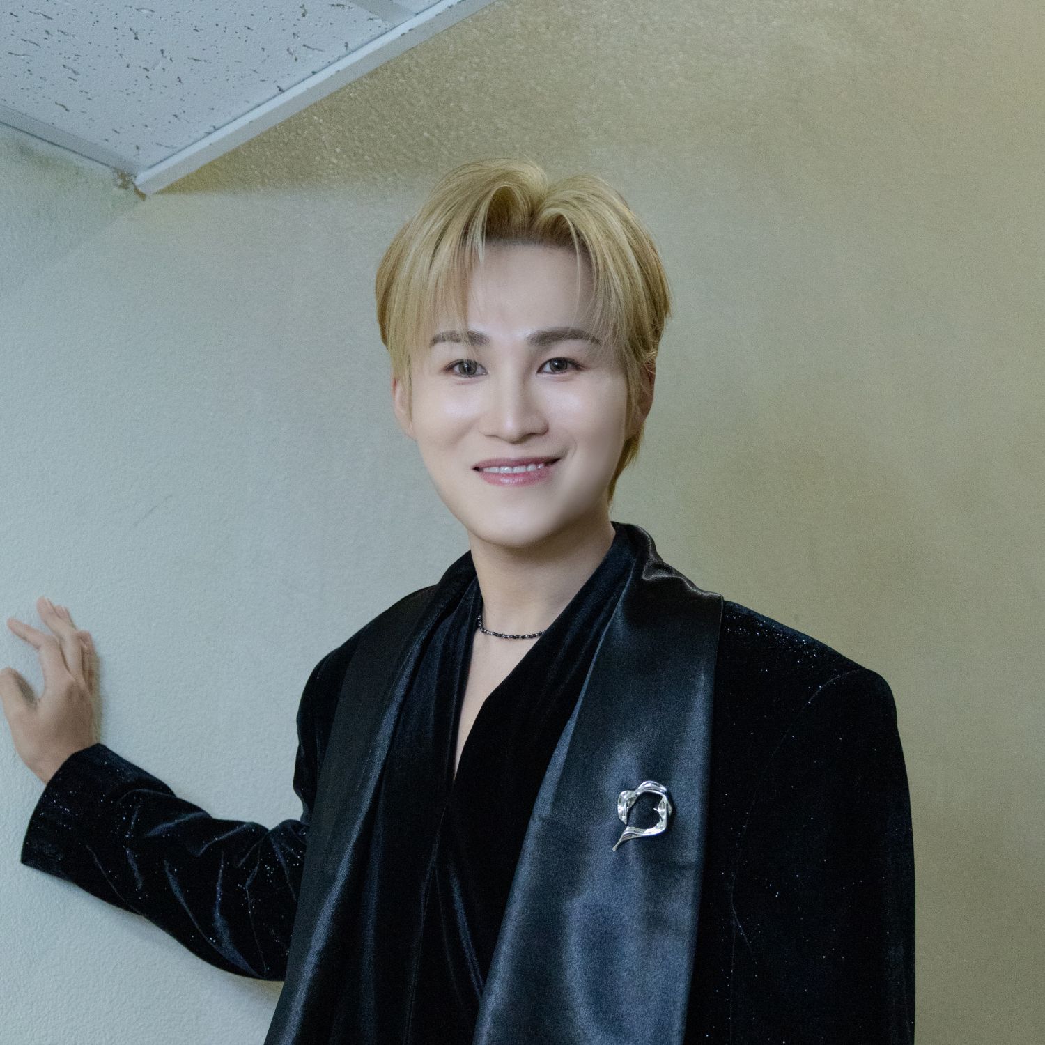 金熙栽的最新照片