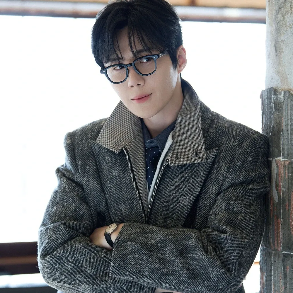Cuplikan di balik layar dari Kim Seonho