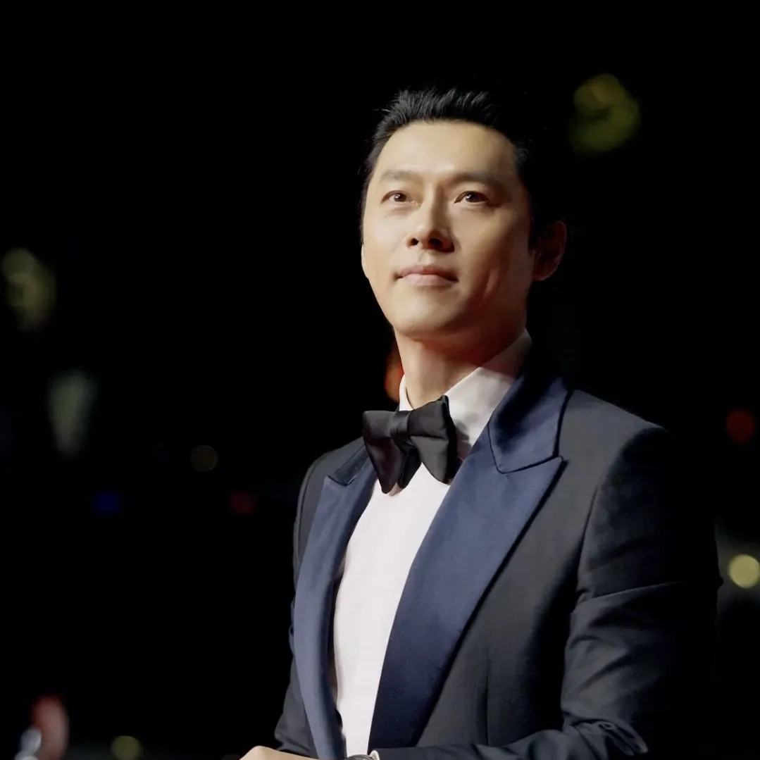 Cuplikan di balik layar dari Hyun Bin