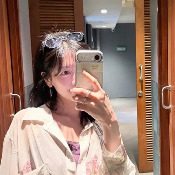 A moment captured by a fan of Jung Somin